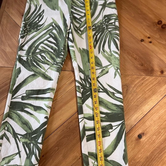Chico's Perfect Stretch Leaf Print Pants - Picture 5 of 10